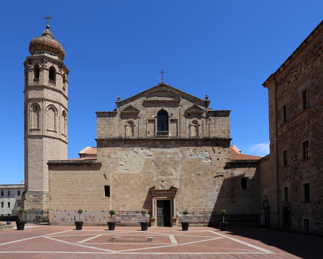 Dimora Del Chiostro Hotell Oristano Eksteriør bilde